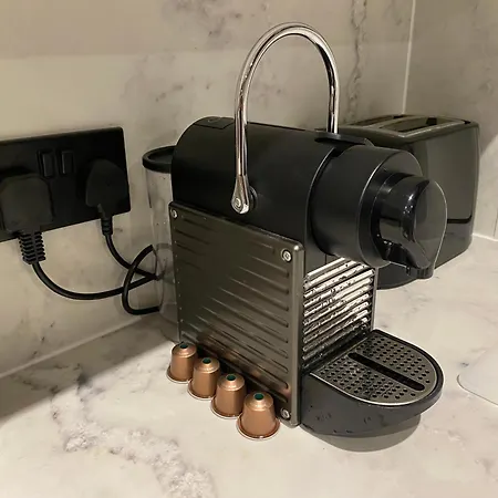 Luxury 2 Bedroom W/ Free Parking