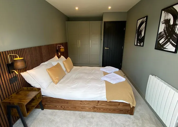 Appartamento Luxury 2 Bedroom W/ Free Parking